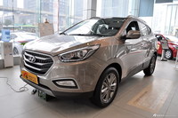 2013款北京现代ix35 2.0GLS 自动两驱智能
