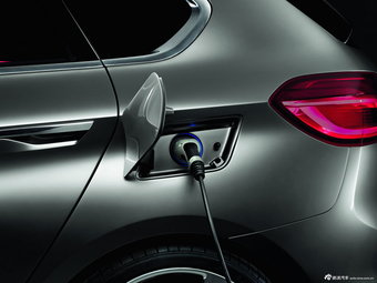 宝马Active Tourer官方图