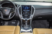 2015款凯迪拉克SRX 3.0L自动领先型