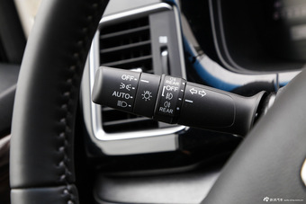 2016款艾力绅2.4L自动豪华版