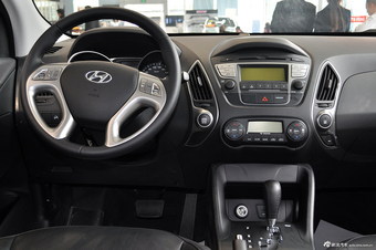 2013款北京现代ix35 2.0GLS 自动两驱智能