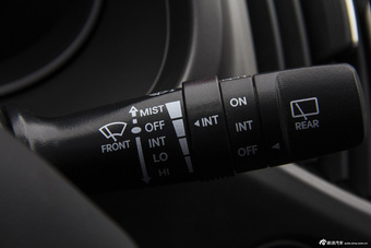 2015款智跑 2.0L自动两驱DLX