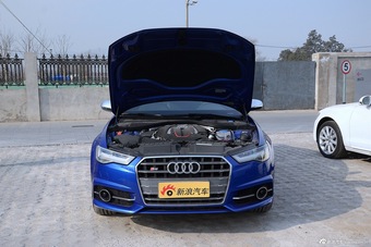 2016款奥迪S6 4.0T自动TFSI