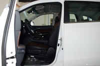 2016款驭胜S350 2.0T自动两驱汽油超豪华版5座