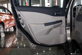 2014款奇瑞E5 1.5手动优悦型