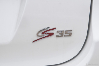 2016款CS35 1.6L手动尊贵型国IV