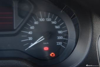 2016款全新爱丽舍1.6L手动时尚型