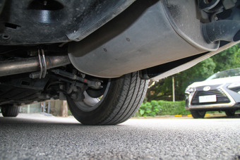 2015款雷克萨斯ES 2.5L自动300h舒适版