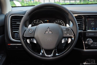 2016款欧蓝德2.4L四驱旗舰GT版 7座