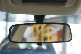 2011款骏捷FSV 1.5L手动舒适型