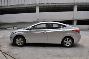 2012款朗动1.6L手动领先型