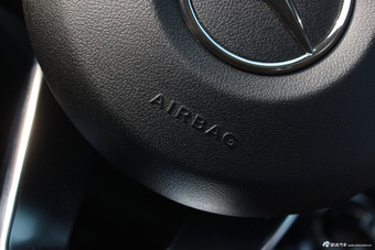 2015款奔驰CLA220 到店实拍