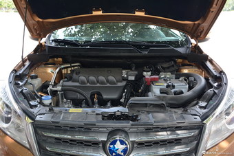 2015款启辰T70 2.0L自动睿享版图片