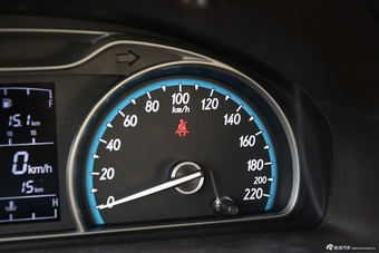 2016款宝骏630 1.5L手动舒适型