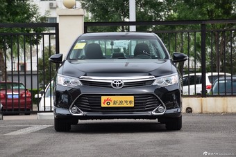 2016款凯美瑞2.0L自动十周年纪念领先版