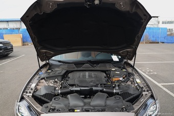 2016款捷豹XJL 3.0L自动SC四驱全景商务版图片