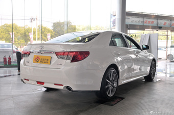 2013款锐志2.5V自动尚锐版