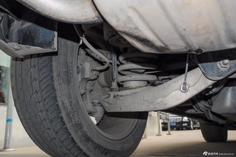 2015款凯迪拉克SRX 3.0L自动领先型