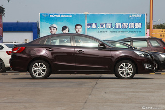 2015款海马福美来1.6L手动品尚型