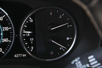 2014款昂科威28T四驱全能运动旗舰型