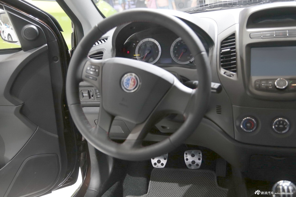 2014款吉利金刚CROSS 1.5L手动精英型