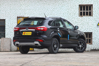 2015款比亚迪S7升级版1.5T手动尊贵型