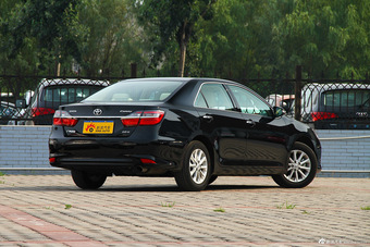 2015款凯美瑞2.0G豪华版