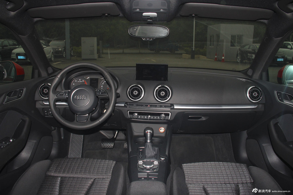 2015款 Sportback 45 TFSI S line 运动型