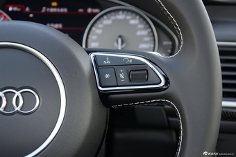 2016款奥迪S6 4.0T自动TFSI