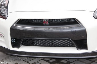 2014款日产GT-R