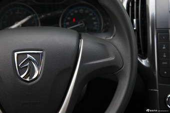 2014款宝骏610 1.5L手动舒适型