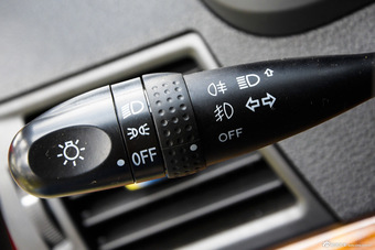 2014款威虎G3 2.8T两驱柴油VP泵实用型中双