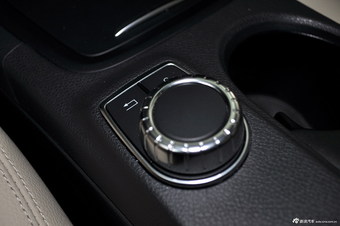 2012款奔驰B级B180