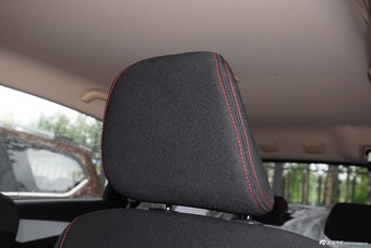 2015款 宝骏560 1.8L手动舒适型