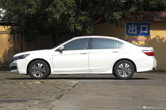 2015款雅阁2.0L自动EX豪华版