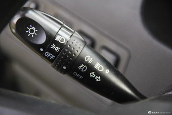 2015款中兴GX3 1.5L手动精英版