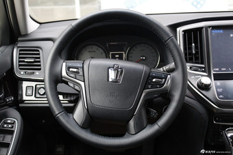 2015款皇冠2.5L自动尊享版