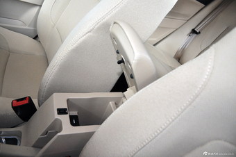 2013款中华H330 1.5L手动舒适