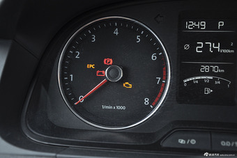 2013款朗逸改款1.4TSI DSG豪华版