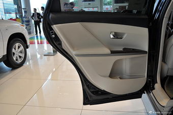 2013款威飒2.7L四驱豪华版