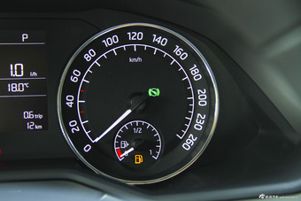 2016款速派 1.4T 自动前行版