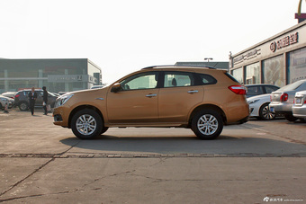 2015款启辰T70到店实拍