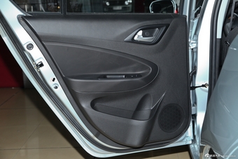 2012款中华H230 1.5L手动舒适型