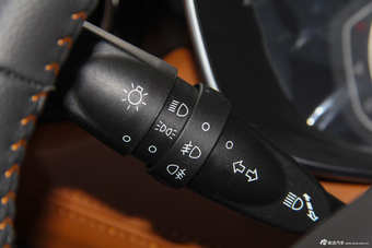 2016款北汽绅宝X55 1.5L手动精英版