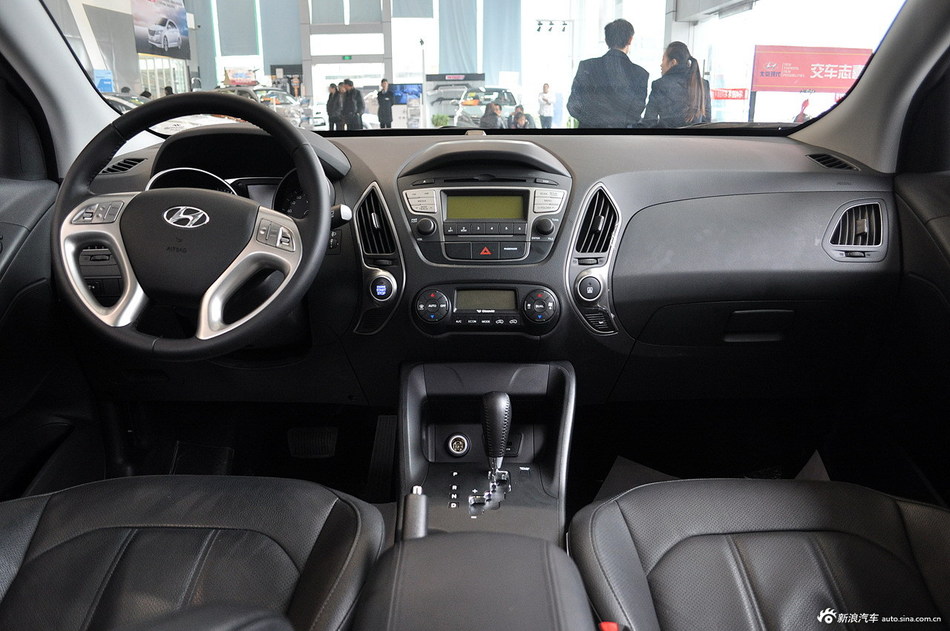 2013款北京现代ix35 2.0GLS 自动两驱智能
