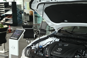 2014款马自达6阿特兹 2.0L蓝天豪华版