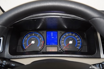 2015款吉利海景1.5L手动进取型