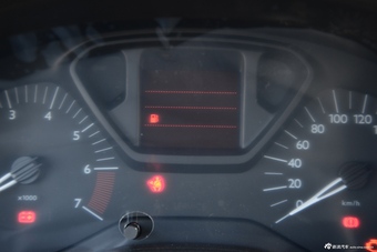 2016款全新爱丽舍1.6L手动时尚型