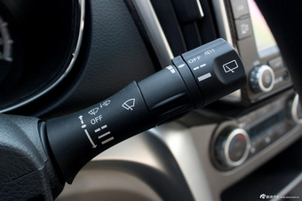 2015款启辰T70到店实拍