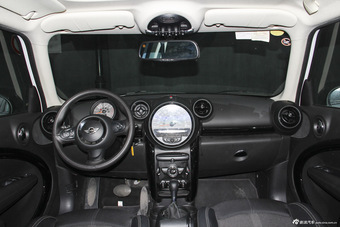 2014款MINI COUNTRYMAN 1.6L自动 COOPER Fun图片